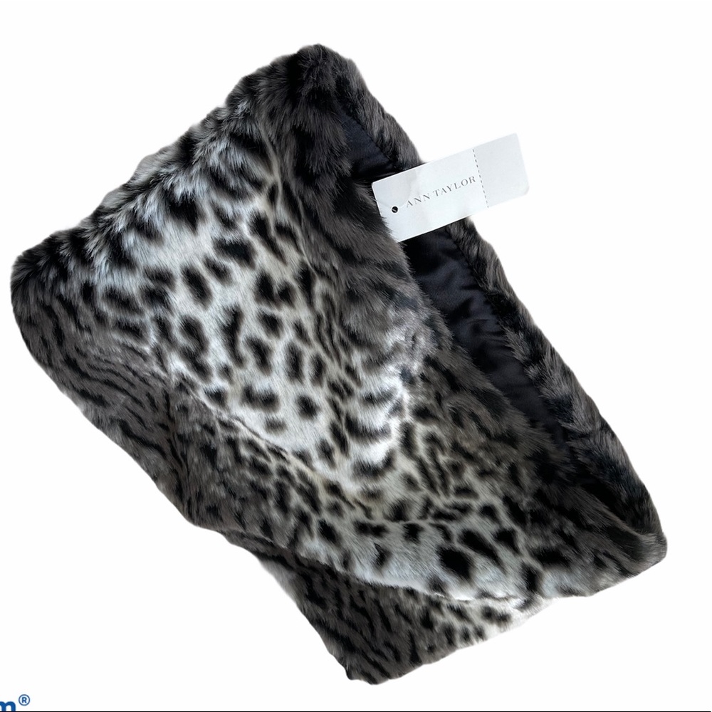 Ann Taylor Faux Fur Snow Leopard Snood